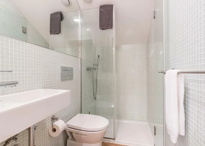 Path Bonjardim Apartament *